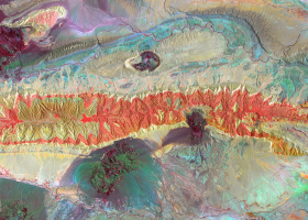 Photo satellite de la chaîne du Zagros entre Iran et Irak