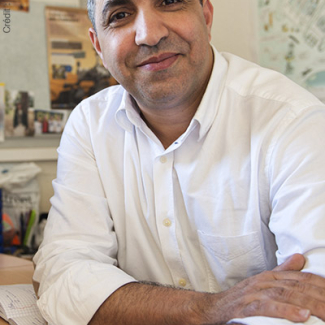 Driss KOUACH reçoit la médaille de cristal 2017 du CNRS[...]