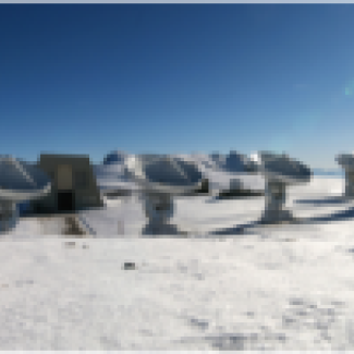 Photomontage de NOEMA : ce nouveau radiotélescope, sera l’observatoire le plus sensible dans son domaine dans l’hémisphère Nord. Il permettra d’obtenir des images encore inédites de la naissance des étoiles ainsi que des premières galaxies formées après le Big-Bang. © IRAM / Rebus[...]