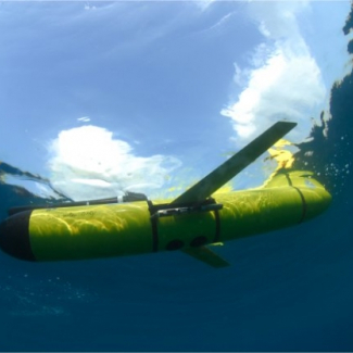 Glider prêt à entamer une descente pour échantillonner les caractéristiques d'une masse d'eau. © OOV, David Lucquet[...]