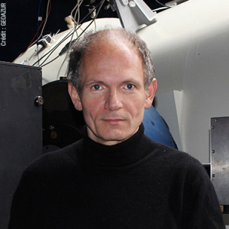 Etienne SAMAIN reçoit la médaille de Cristal 2016 du CNRS[...]