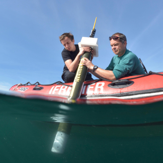 Photo de la mise à l'eau d'un flotteurs Argo