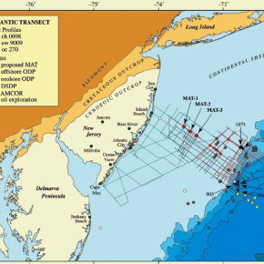 Carte de localisation des sites de forages durant la campagne New Jersey Shallow Shelf, 2009. (Mountain, G.S., Proust, J.-N., and McInroy, D., 2009.  IODP Sci. Prosp., 313.)[...]