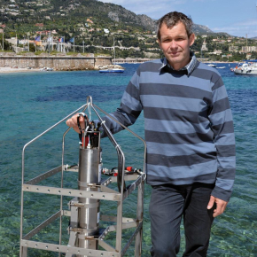 Marc Picheral reçoit le Cristal 2012 du CNRS[...]