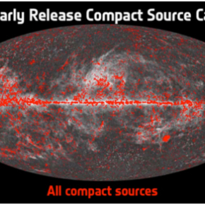 Cette image illustre la position dans le ciel de toutes les sources compactes, galactiques et extragalactiques, détectées par Planck (ERCSC, Early Release Compact Sources Catalogue). © ESA/ Planck Collaboration.[...]